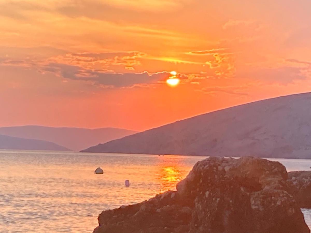 Stara Baška Kuca Za Odmor Baya 빌라 외부 사진